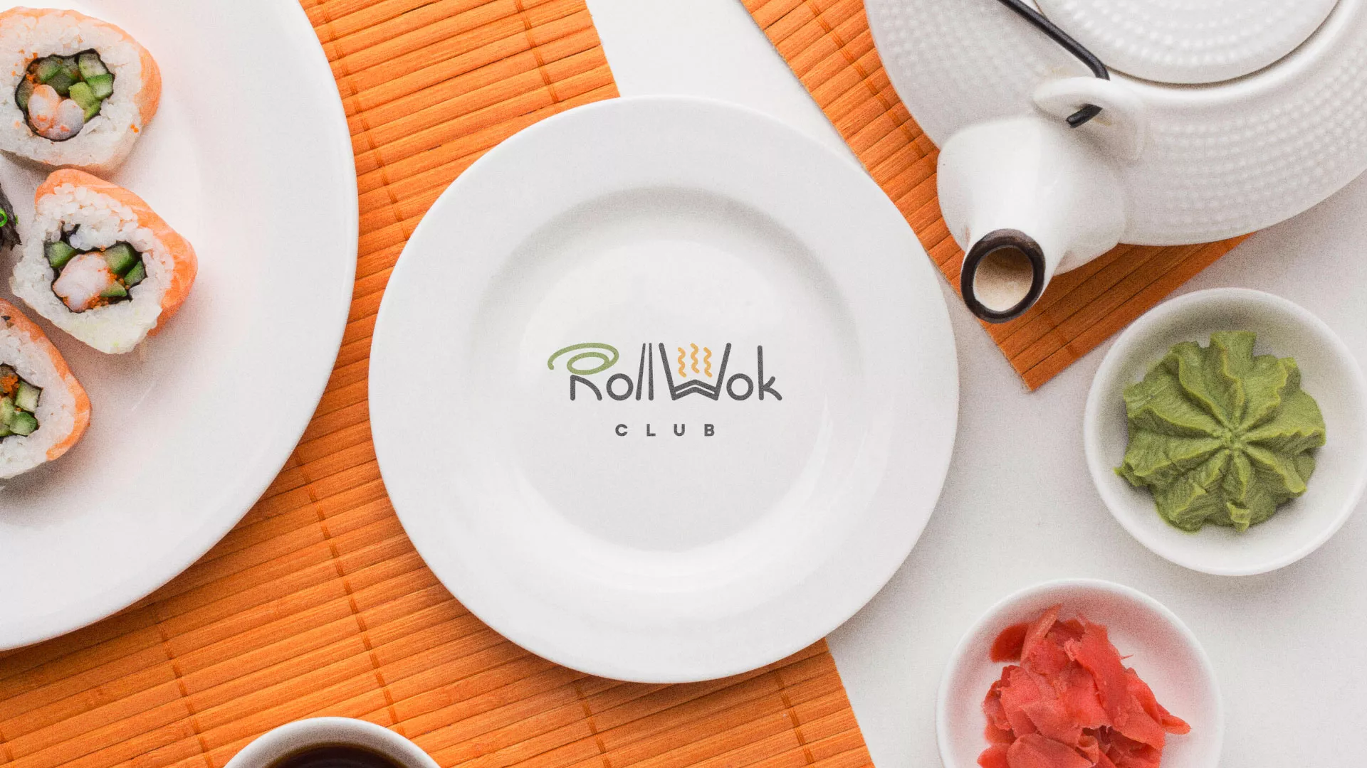 Разработка логотипа и фирменного стиля в Лебедяни для суши-бара «Roll Wok Club» Разработка логотипа и фирменного стиля в Лебедяни для суши-бара «Roll Wok Club»
